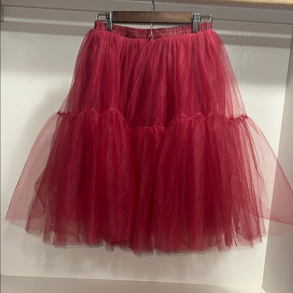 Red Bubble Midi Skirt with Ruffled Tiers for Cocktail - Picture 1 of 3